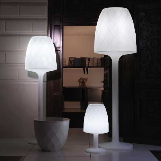 Lampe exterieure design: notre sélection lumineuse !
