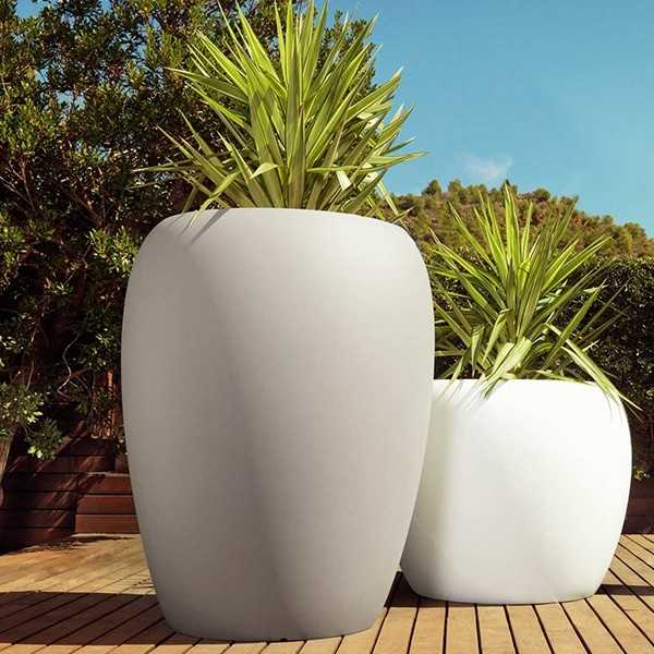 BLOW Pot 120 Lacquered Big Outdoor Polyethylene Planter Shiny Finish